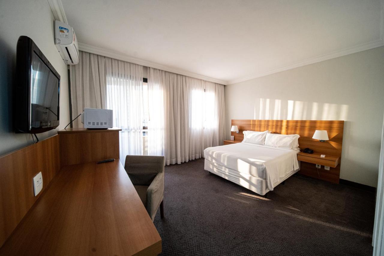 Apartamento Em Pinheiros - Faria Lima Appartement São Paulo Buitenkant foto